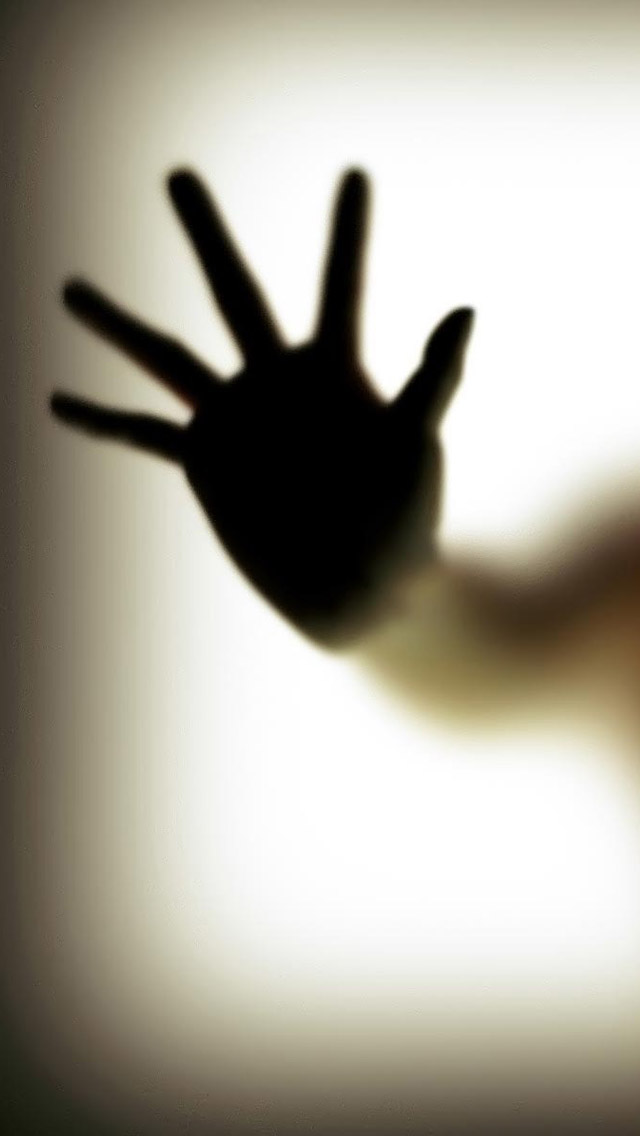 Shadow-Artistic-iphone-5-wallpaper-ilikewallpaper_com.jpg