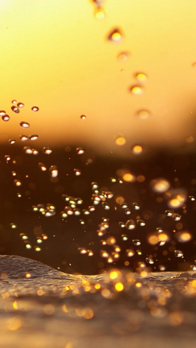 Yellow-water-drop-iphone-5-wallpaper-ilikewallpaper_com.jpg