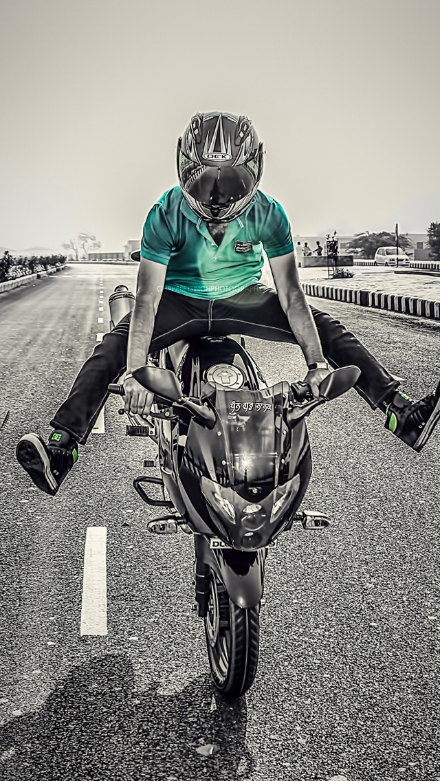 Moto-Spread-iphone-5-wallpaper-ilikewallpaper_com.jpg