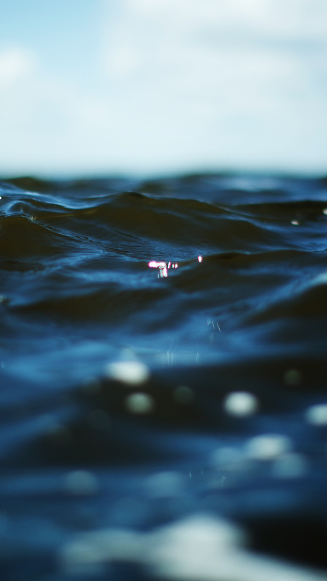 Waves-Skyscapes-iphone-5-wallpaper-ilikewallpaper_com.jpg
