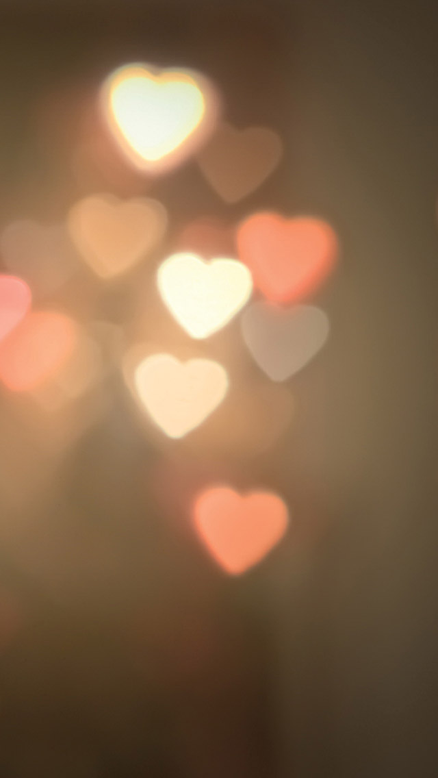 Heart-shaped-lights-iphone-5-wallpaper-ilikewallpaper_com.jpg
