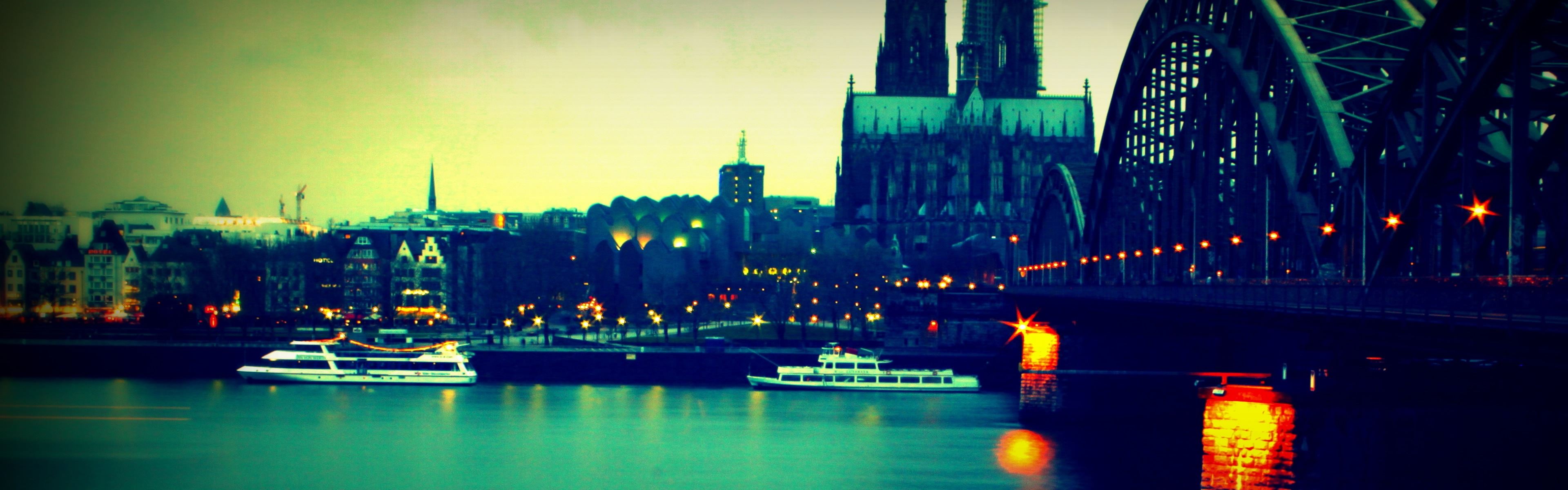 Koln-Bridge-iphone-panoramic-wallpaper-ilikewallpaper_com.jpg